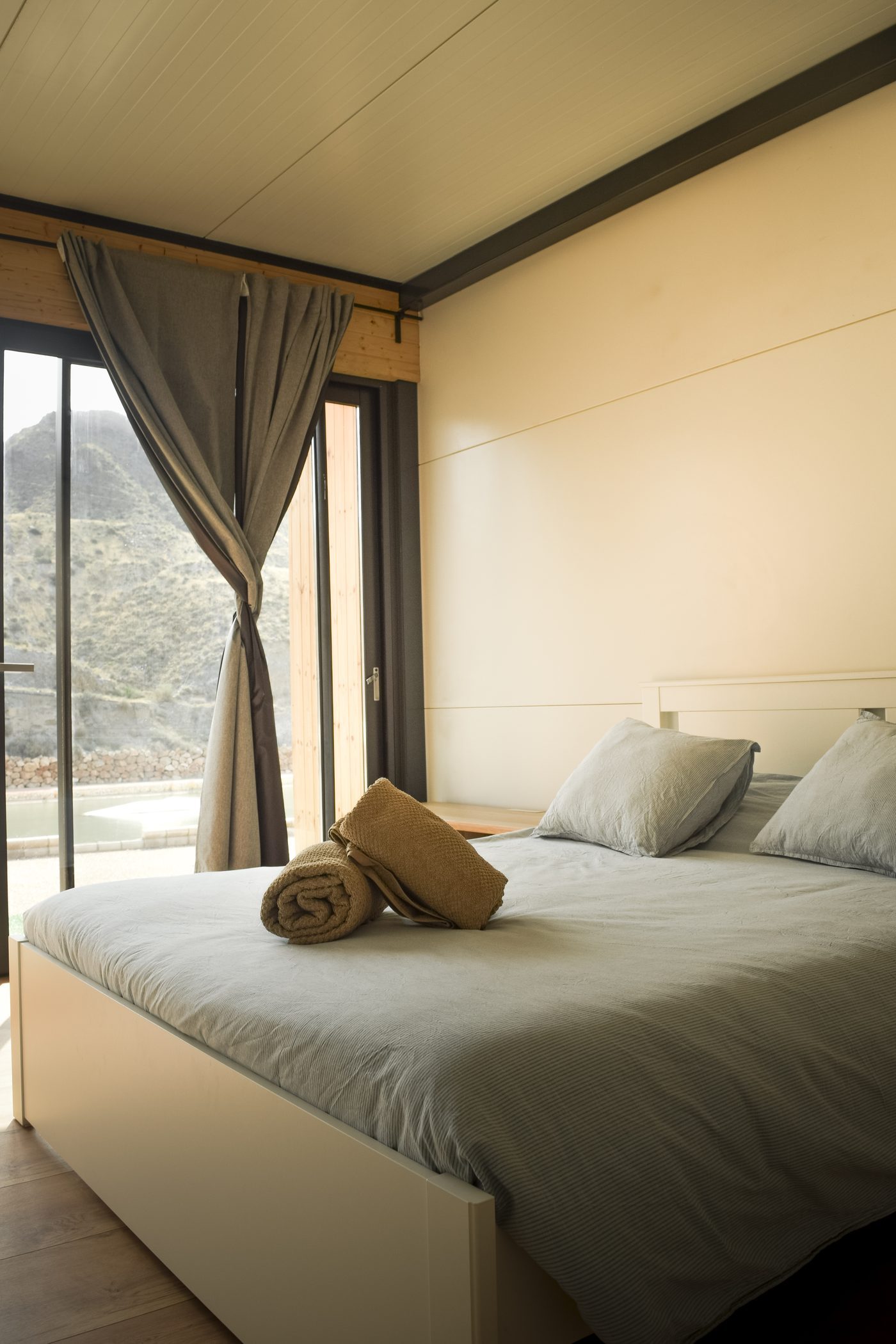 Segunda vista dormitorio bungalow en Lunar