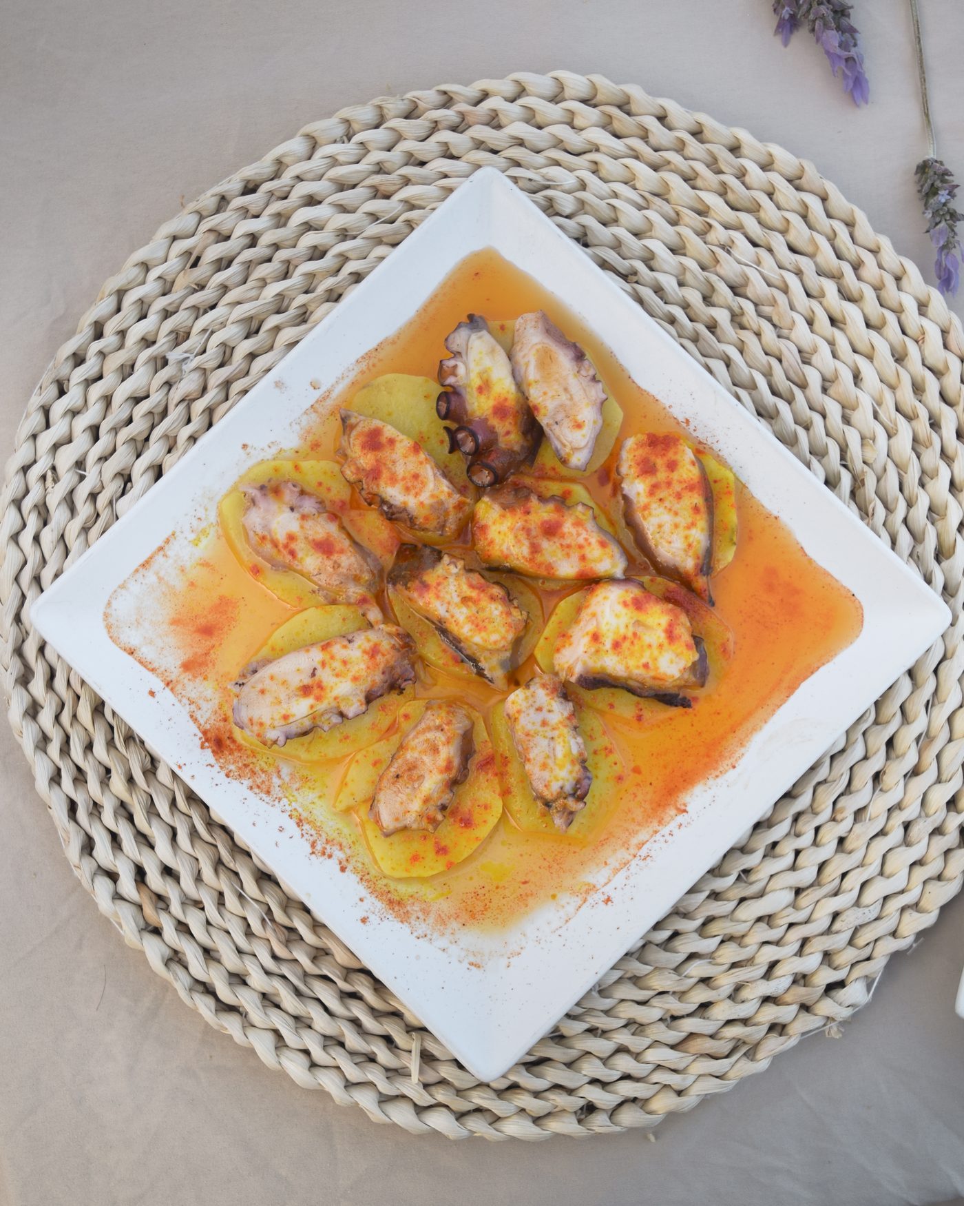 Tablica serów w Lunar Beach Bar