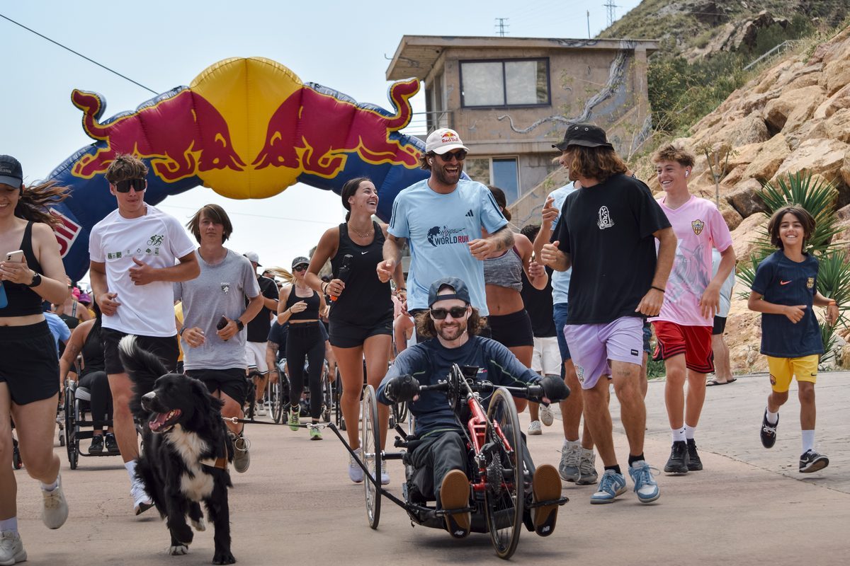 Corredores Wings for Life en Lunar Cable Park Almería